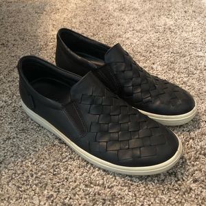 Ecco shoes woven slip-on sneaker